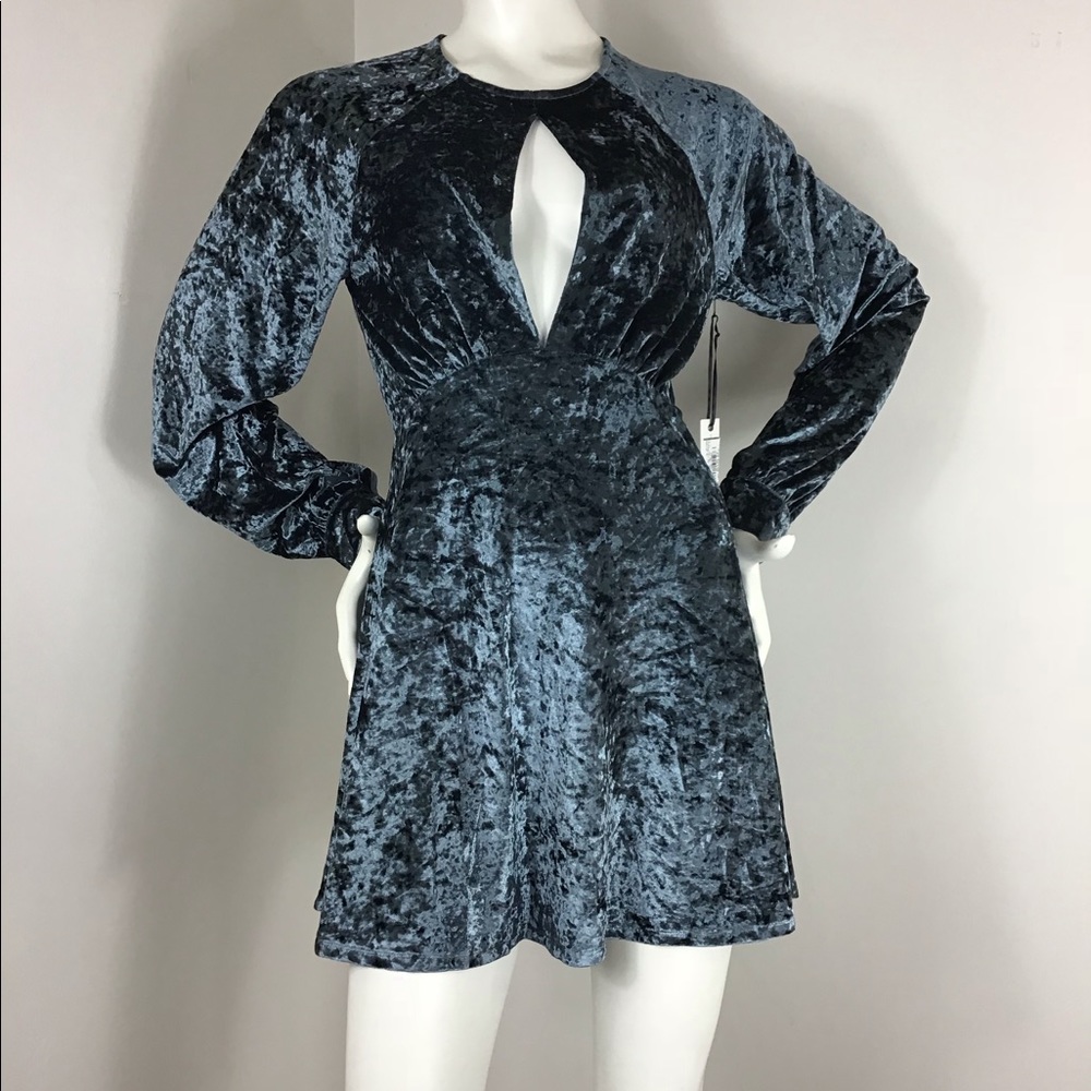Lovers + Friends Capulet Dress - Picture 4 of 8